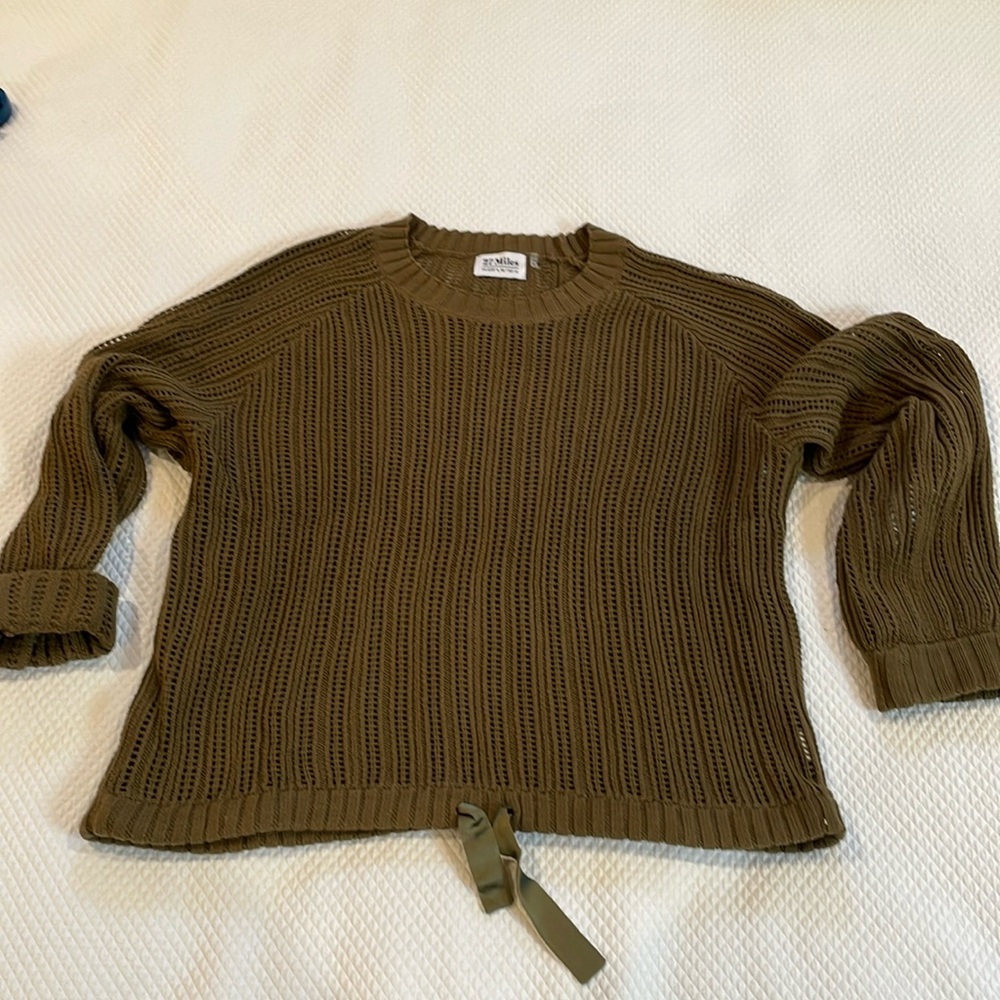 27 Miles Olive open knit sweater. Size M. Silk ribbon tie bottom.